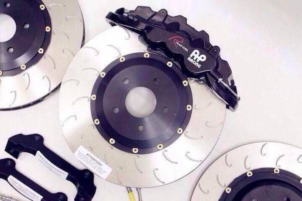 AP Racing Radi-Cal 6 POT/4 POT鍛造卡鉗制動套件